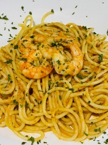 ESPAGUETIS CON LANGOSTINOS